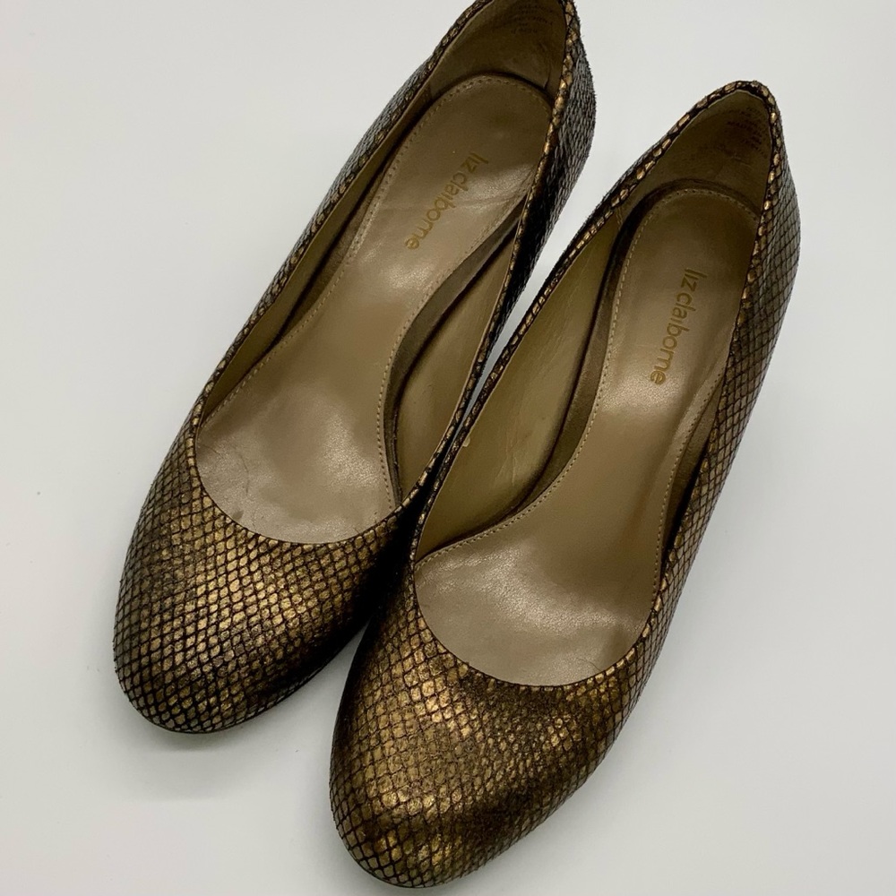 Liz Claiborne Bronze Snakeskin Pump